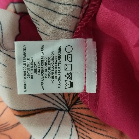 NEW! Ninety Clothing Co blouse sz medium NWT - Picture 6 of 10